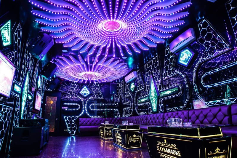 Hình thức kỷ luật khi vi phạm nội quy nhân viên quán Karaoke