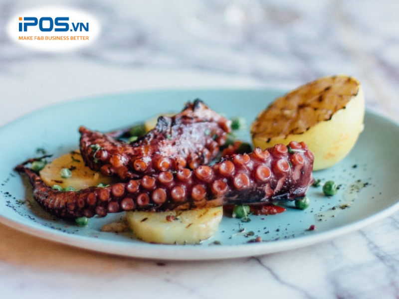 do-an-thua-trong-nha-hang-4