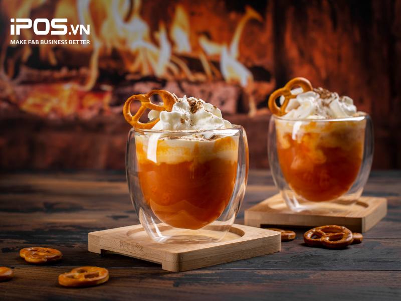 Đồ uống nóng cho menu mùa đông quán cafe: Latte Bí Đỏ