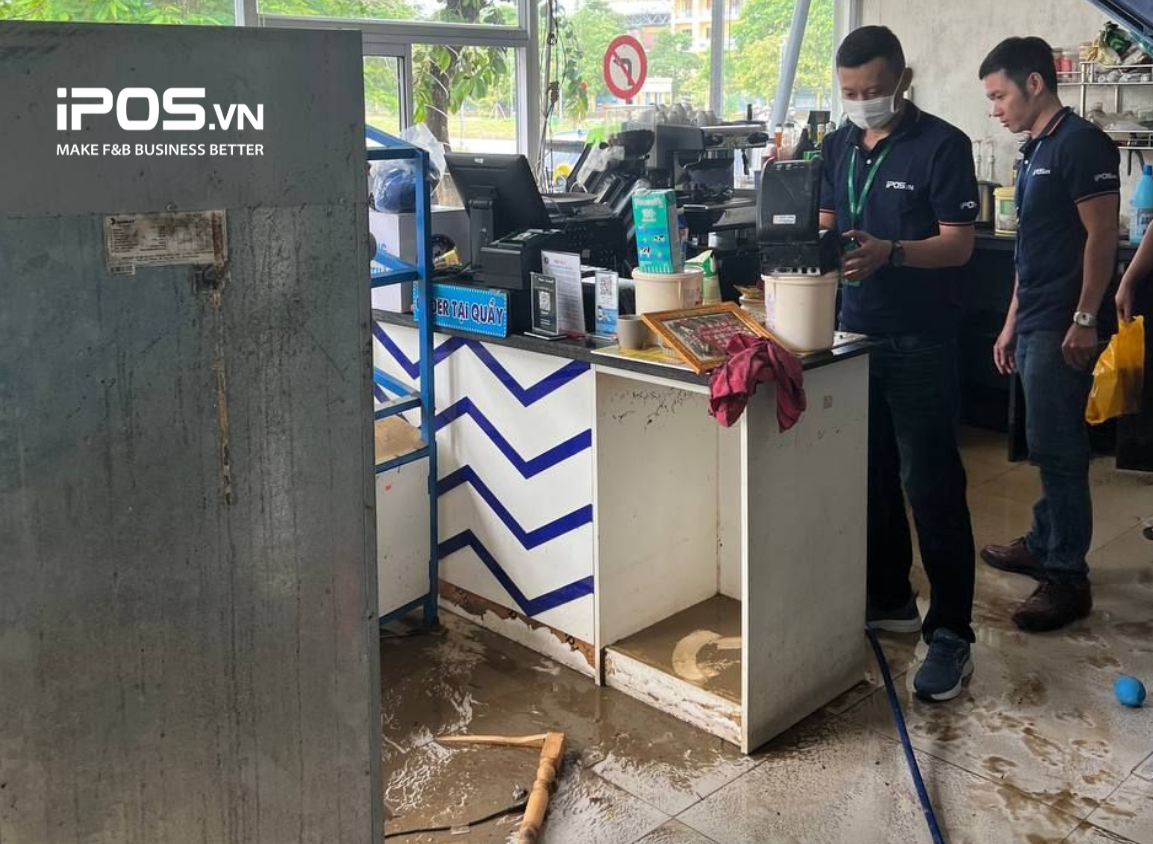 Kinh nghiệm bảo quản cửa hàng dành cho chủ quán F&B trong mùa bão lũ