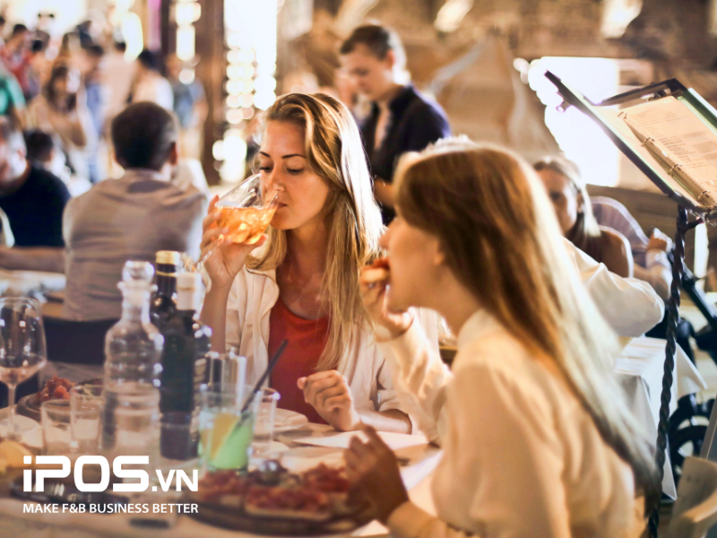 Chăm sóc khách hàng cũ là chìa khóa để cắt giảm chi phí marketing 