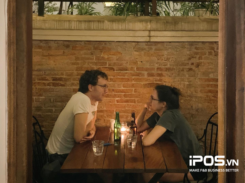 quán cafe tình nhân lãng mạn