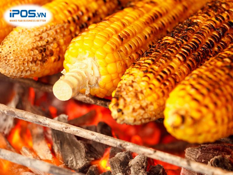 Ý tưởng kinh doanh đồ ăn vặt mùa đông: Bắp nướng, khoai lang nướng, hạt dẻ nướng